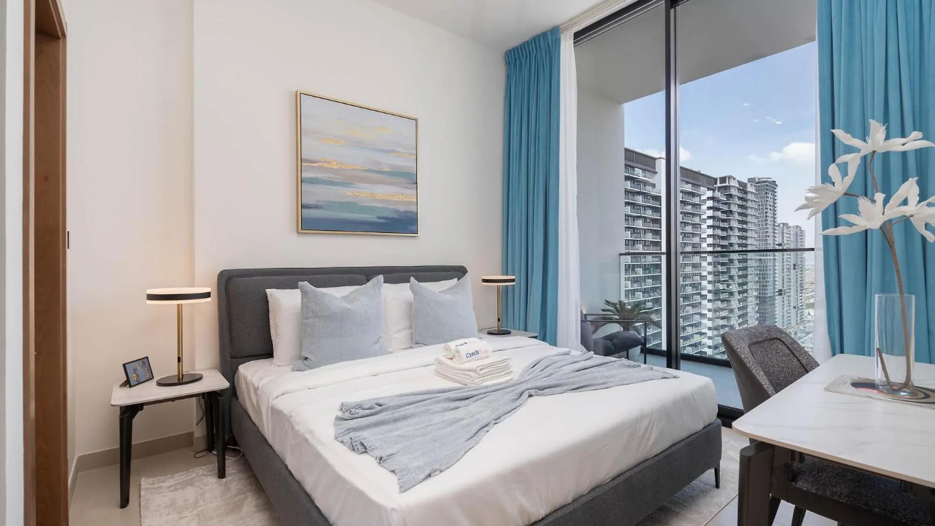 Sky-High Serenity - Stylish 1Bhk - 20Th Floor Dubaj 0*,  Egyesült Arab Emírségek