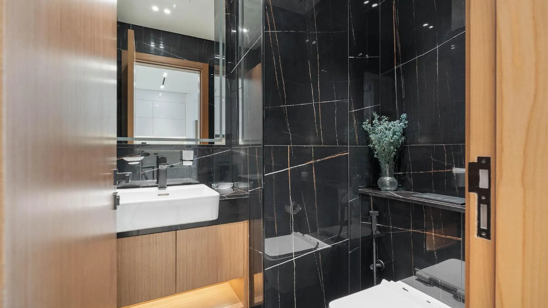 Daire Sky-High Serenity - Stylish 1Bhk - 20Th Floor Dubai