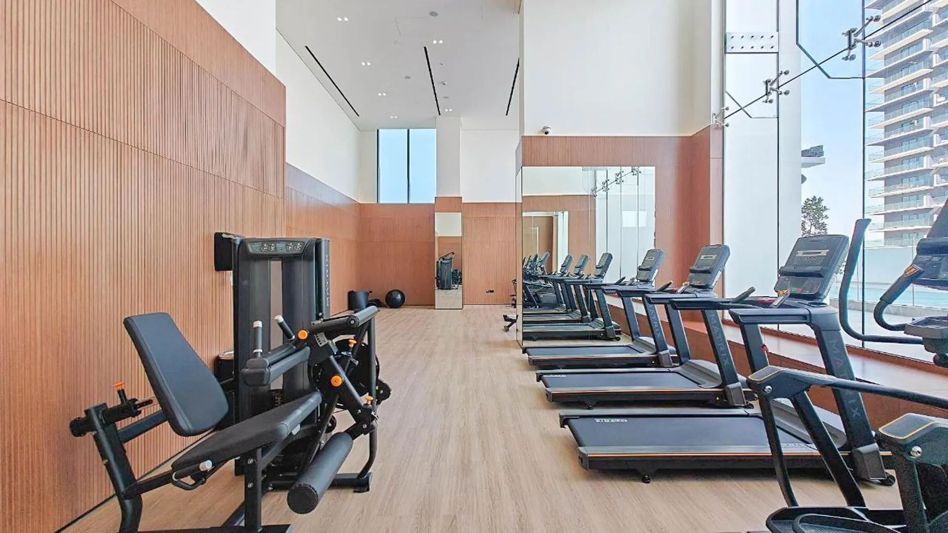 Sky-High Serenity - Stylish 1Bhk - 20Th Floor Dubai Apartment